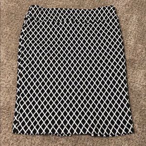 Soho Black and White Design Pencil Skirt